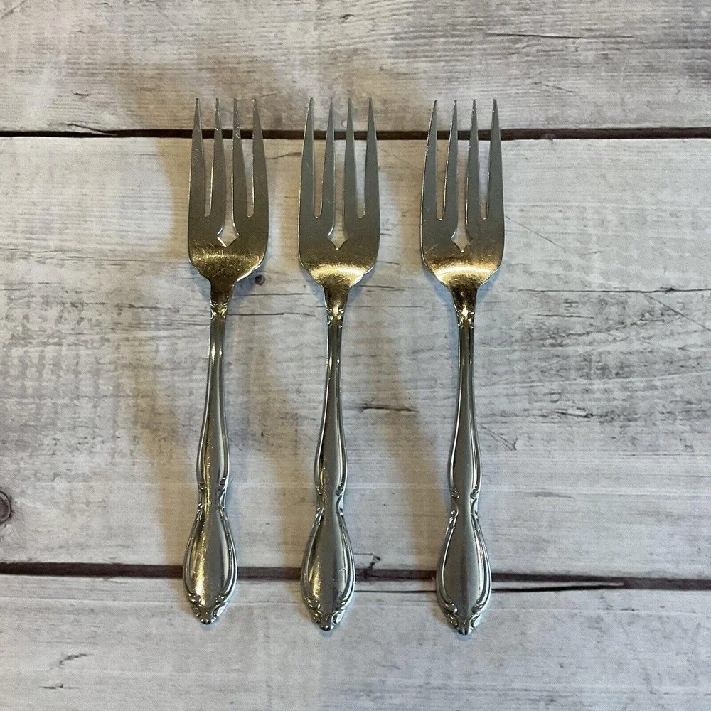 3 Oneida Deluxe STRATHMORE Stainless Steel Flatware Salad Dessert Forks Lot #3
